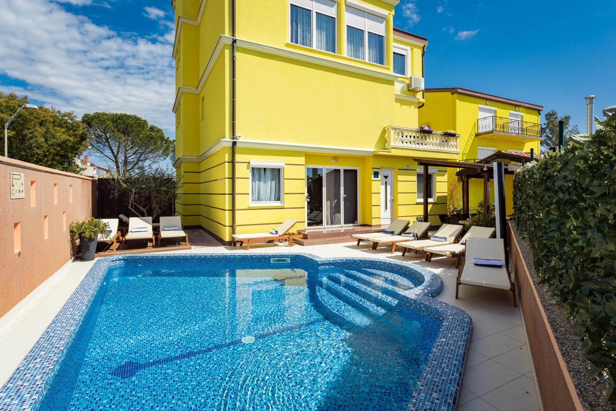 פולה Villa Anitea מראה חיצוני תמונה